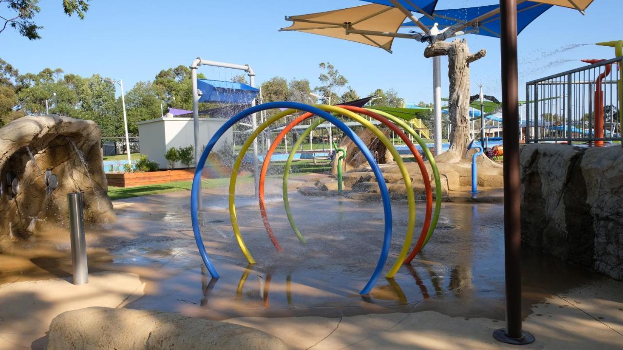 Loddon River Motel Kerang Eksteriør bilde