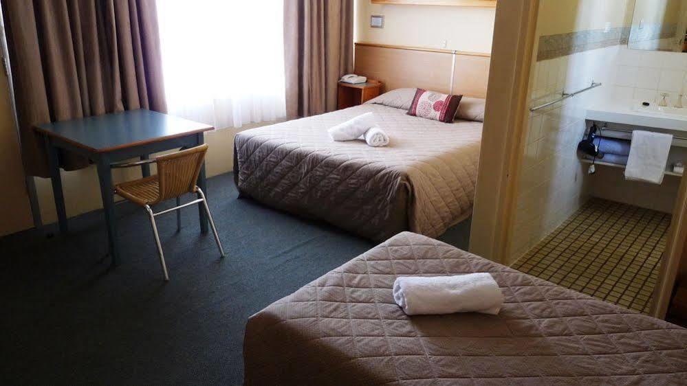 Loddon River Motel Kerang Eksteriør bilde