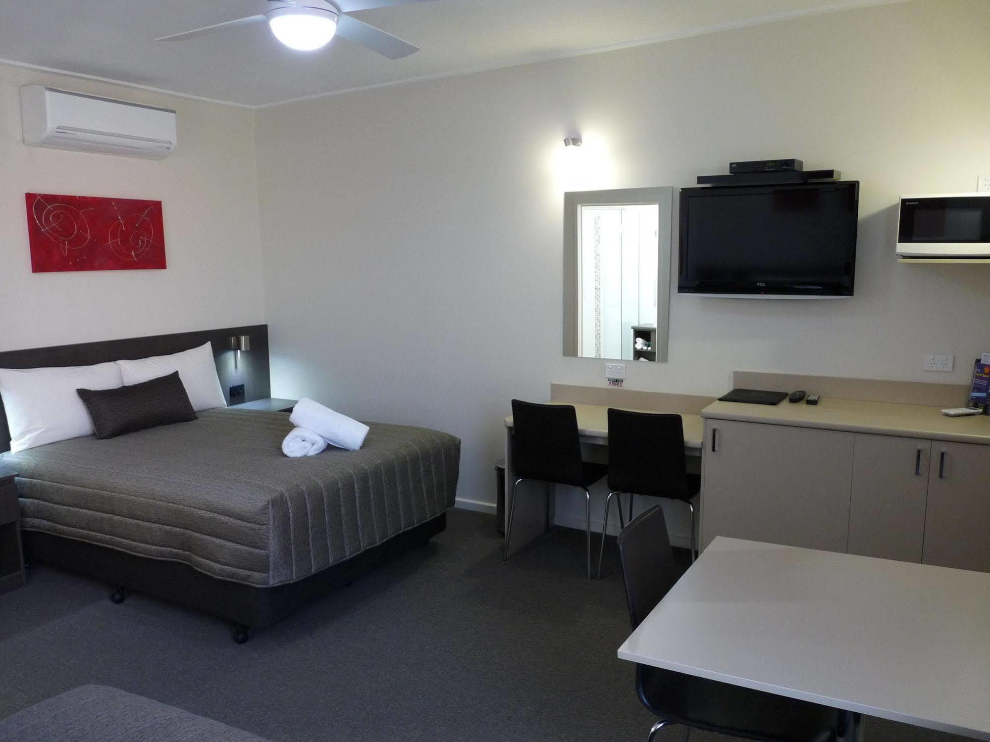 Loddon River Motel Kerang Eksteriør bilde
